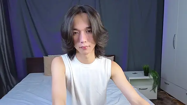 Snapshot of okerriella chatting on 09/14/25, 01:10 okerriella online show from 09/14/25, 01:10