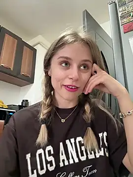 BabyAnais online show from 04/14/26, 02:56