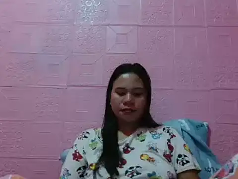 Snapshot of ursuperb_asspinay18 chatting on 10/16/25, 11:17 ursuperb asspinay18 online show from 10/16/25, 11:17