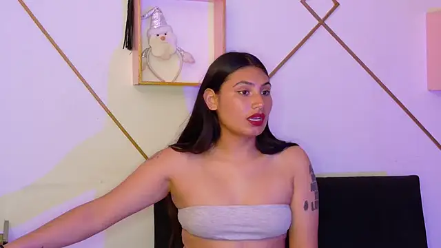 Snapshot of Linda_andrew chatting on 11/21/25, 06:39 Linda andrew online show from 11/21/25, 06:39