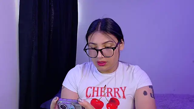 Linda andrew online show from 04/15/26, 04:47