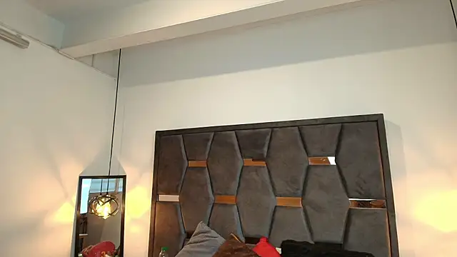 Hanna Lee   online show from 03/25/26, 02:34