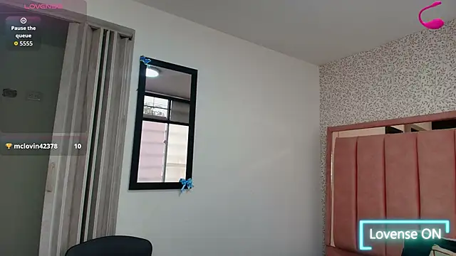 Hanna Lee   online show from 03/28/26, 08:30