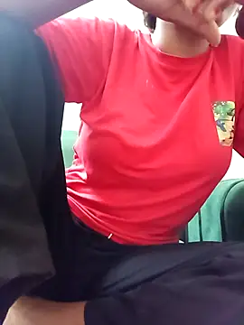 Snapshot of kissujaan chatting on 09/24/25, 06:22 kissujaan online show from 09/24/25, 06:22