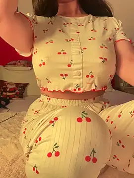 OnlyRima online show from 12/04/25, 10:40