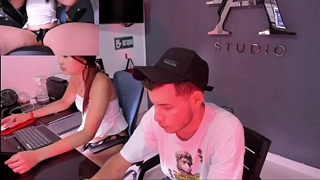 lara and danny online show from 09/22/25, 07:27