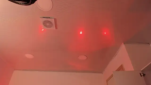 im Lorena online show from 04/01/26, 08:17