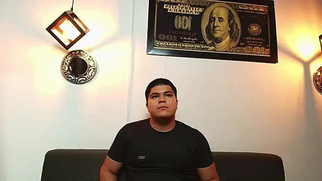 naomi campbel  online show from 01/17/26, 08:23