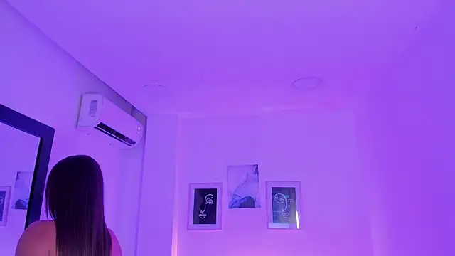 Anastasia lauren online show from 04/20/26, 07:26