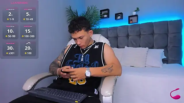 Thomas moon online show from 02/17/26, 12:12