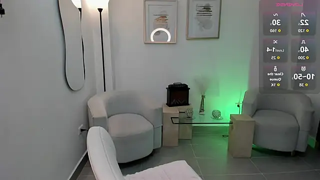 Karliie kloss  online show from 09/12/25, 04:23