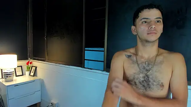 Snapshot of HellAndDante_ chatting on 01/11/26, 12:37 HellAndDante online show from 01/11/26, 12:37