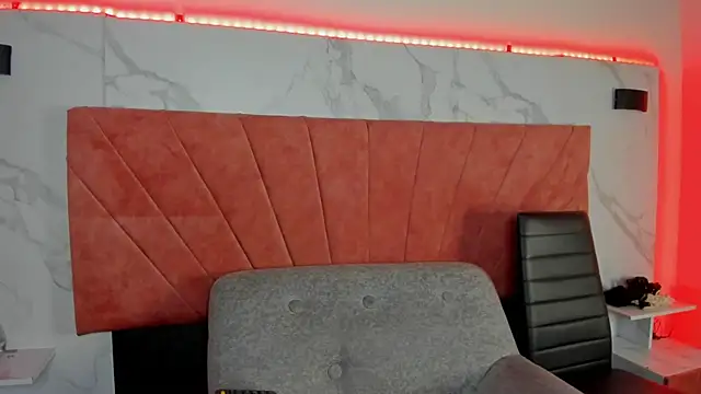 Snapshot of HellAndDante_ chatting on 02/12/26, 04:51 HellAndDante online show from 02/12/26, 04:51