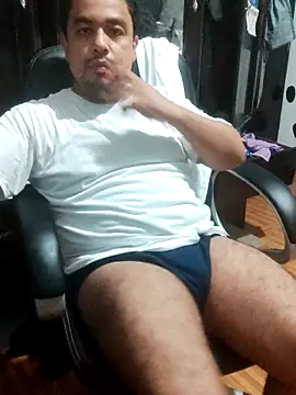 Hotknight online show from 10/12/25, 07:07