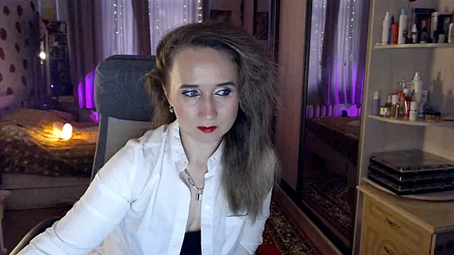 ClassyInna online show from 10/08/25, 11:41