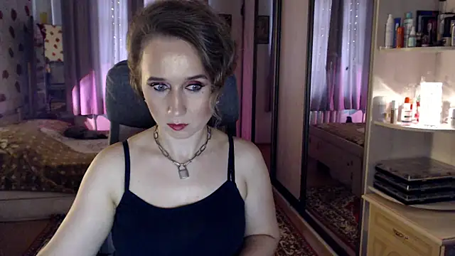 ClassyInna online show from 10/09/25, 08:45