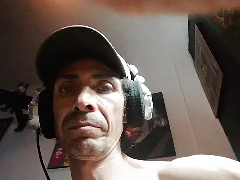 githot online show from 09/17/25, 10:06