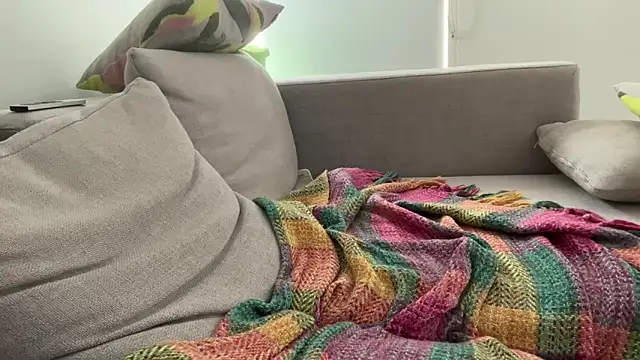 jamesgstsby22 online show from 10/05/25, 05:28