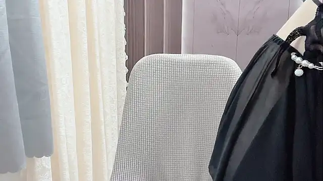 Snapshot of Shenlly chatting on 12/02/25, 01:22 Shenlly online show from 12/02/25, 01:22