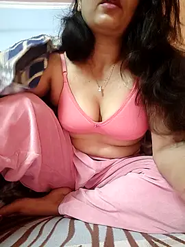 CUTE-PX online show from 11/21/25, 04:00