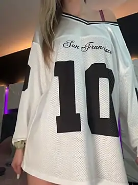 Hannah nvrstx online show from 02/13/26, 11:06