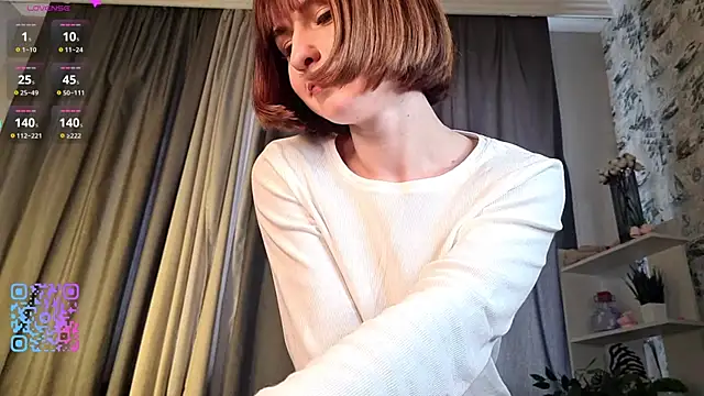 Snapshot of TheaCrockett chatting on 10/19/25, 09:10 TheaCrockett online show from 10/19/25, 09:10