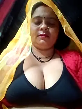 Snapshot of Hot_komal1 chatting on 05/31/26, 09:38 Hot komal1 online show from 05/31/26, 09:38