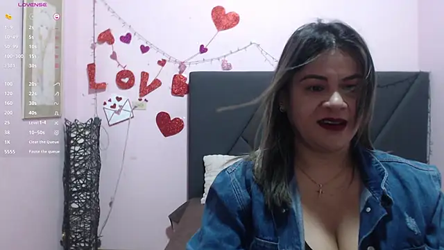 pamela echeverria online show from 03/21/26, 11:26