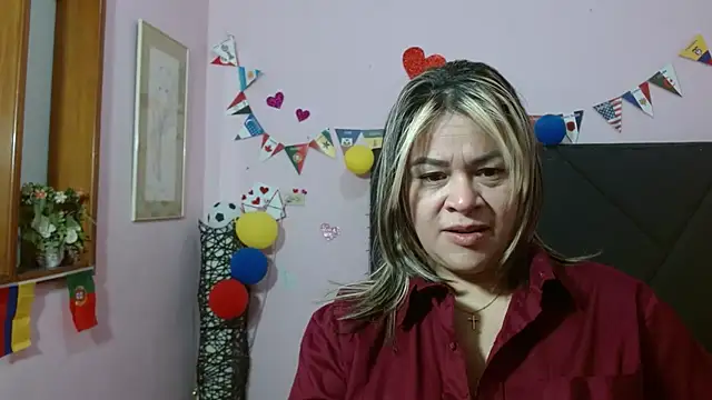 pamela echeverria online show from 07/02/26, 11:16