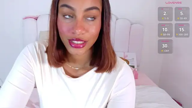 Sofia Stanley online show from 03/26/26, 04:07