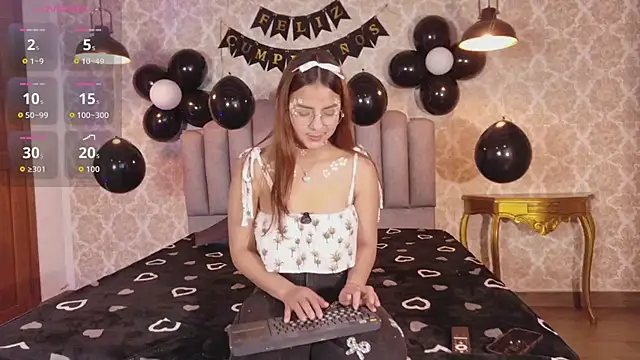 angeles azul online show from 04/22/26, 05:58