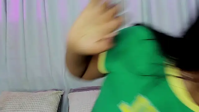 Snapshot of meloody7 chatting on 02/11/26, 03:44 meloody7 online show from 02/11/26, 03:44