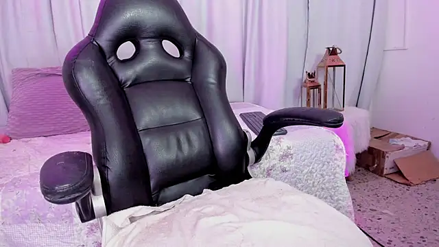 Snapshot of meloody7 chatting on 02/20/26, 06:26 meloody7 online show from 02/20/26, 06:26