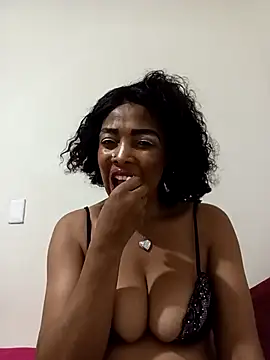 SEXYMOANSXX online show from 02/20/26, 07:36