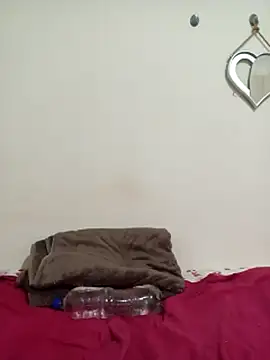 SEXYMOANSXX online show from 04/18/26, 07:45