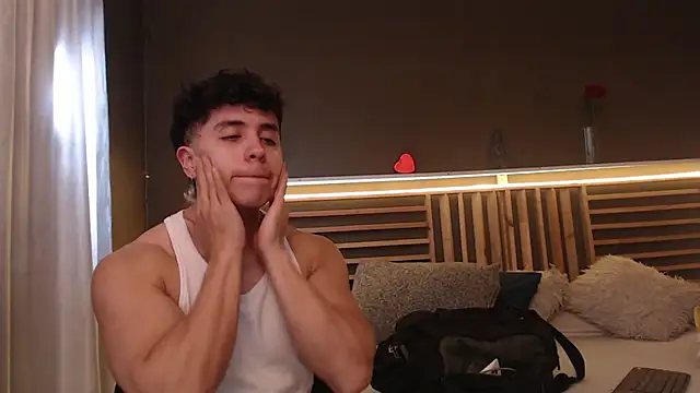 PaulEvens online show from 11/25/25, 01:33