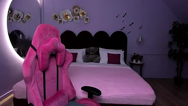 SweetyLicky online show from 10/30/25, 04:52