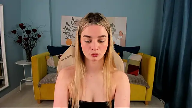 SweetyLicky online show from 11/05/25, 04:18