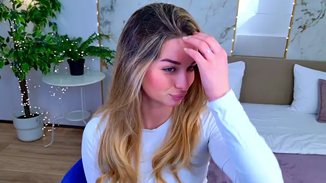 SweetyLicky online show from 04/18/26, 07:07