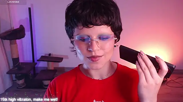 marsearth22  online show from 09/09/25, 12:43