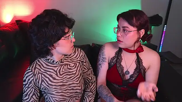 marsearth22  online show from 10/31/25, 03:07