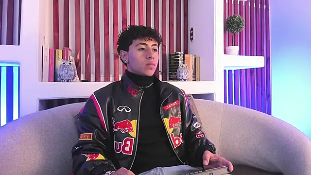 Troy dalton online show from 09/29/25, 07:19