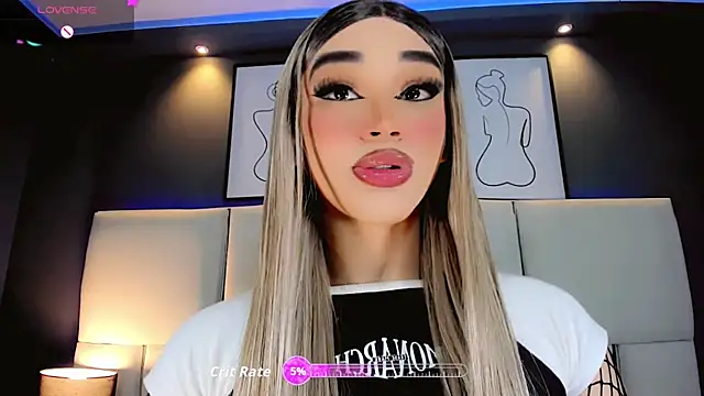 Valeriasmiithh online show from 11/14/25, 09:02