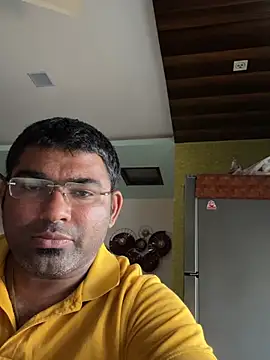 Snapshot of TELUGU-HYDDICK4u chatting on 03/11/26, 05:35 TELUGU-HYDDICK4u online show from 03/11/26, 05:35