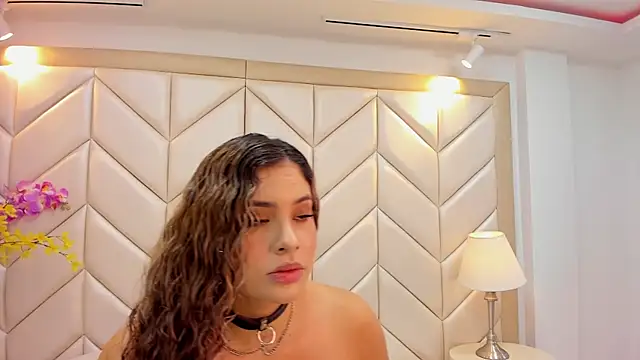 CataRicci online show from 09/23/25, 11:46