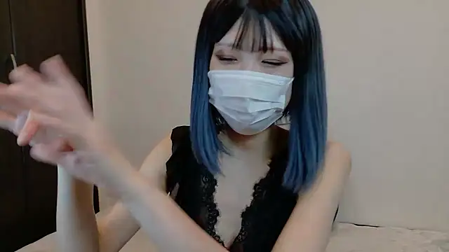 sarina at online show from 02/11/26, 04:39