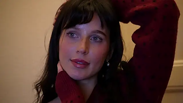 ellaa91 online show from 11/18/25, 02:54