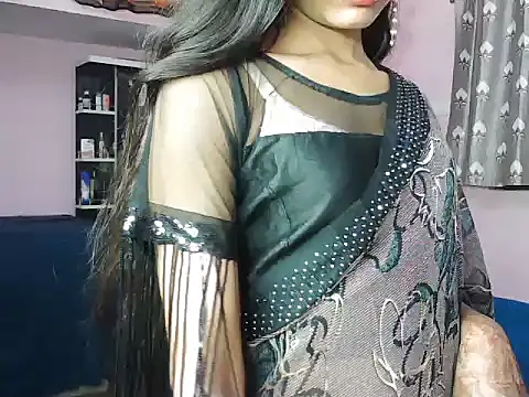 ROSE GOLDE online show from 10/14/25, 03:24