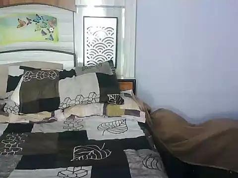 ROSE GOLDE online show from 05/14/26, 06:31