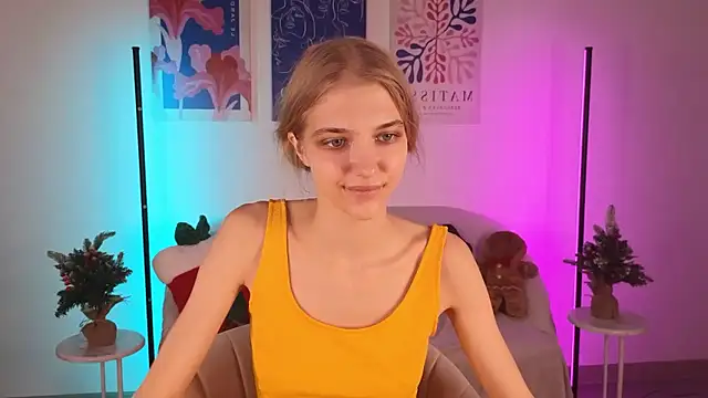 4example Chloe online show from 01/11/26, 10:53